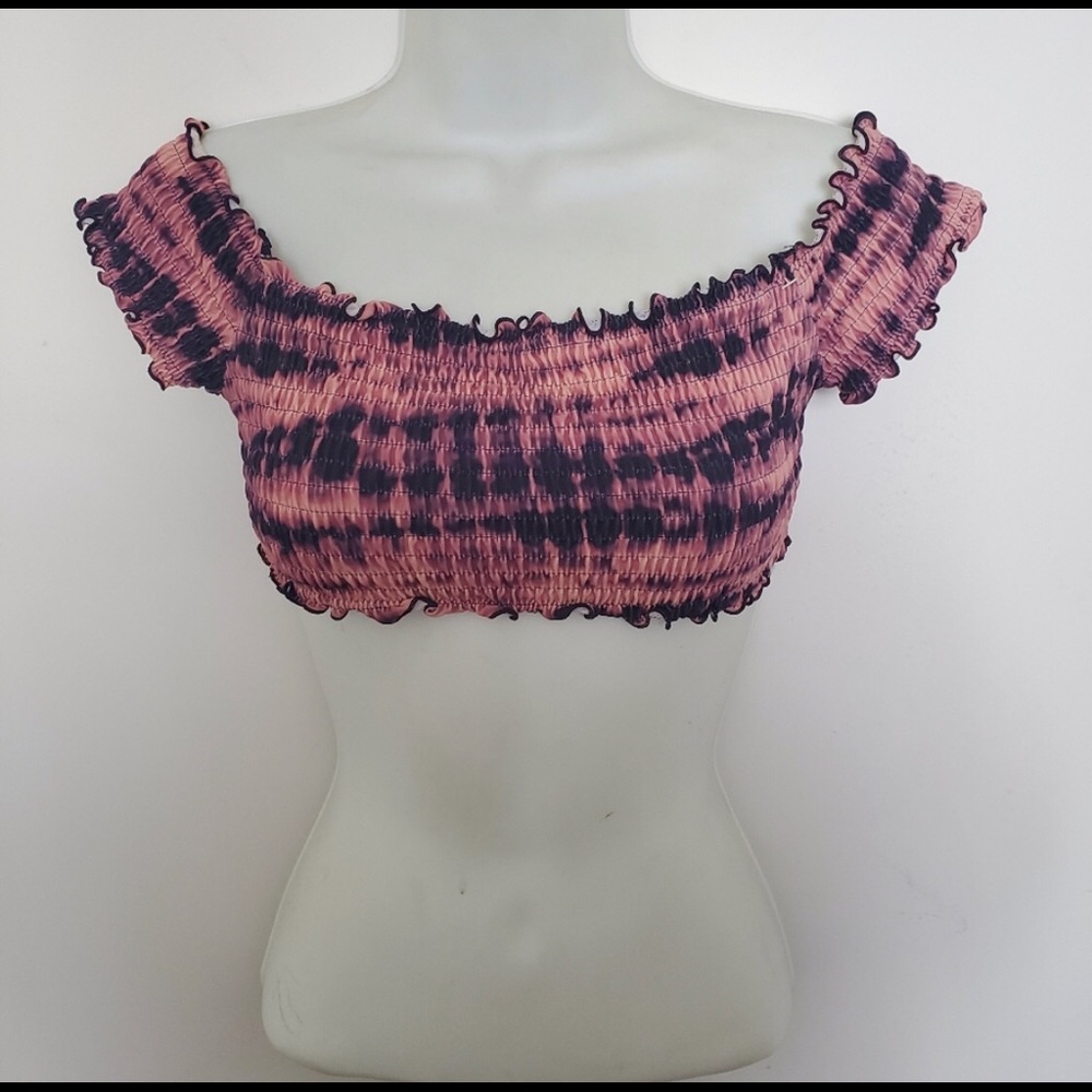 ‼️SOLD‼️PINK smocked off-the-shoulder bikini crop